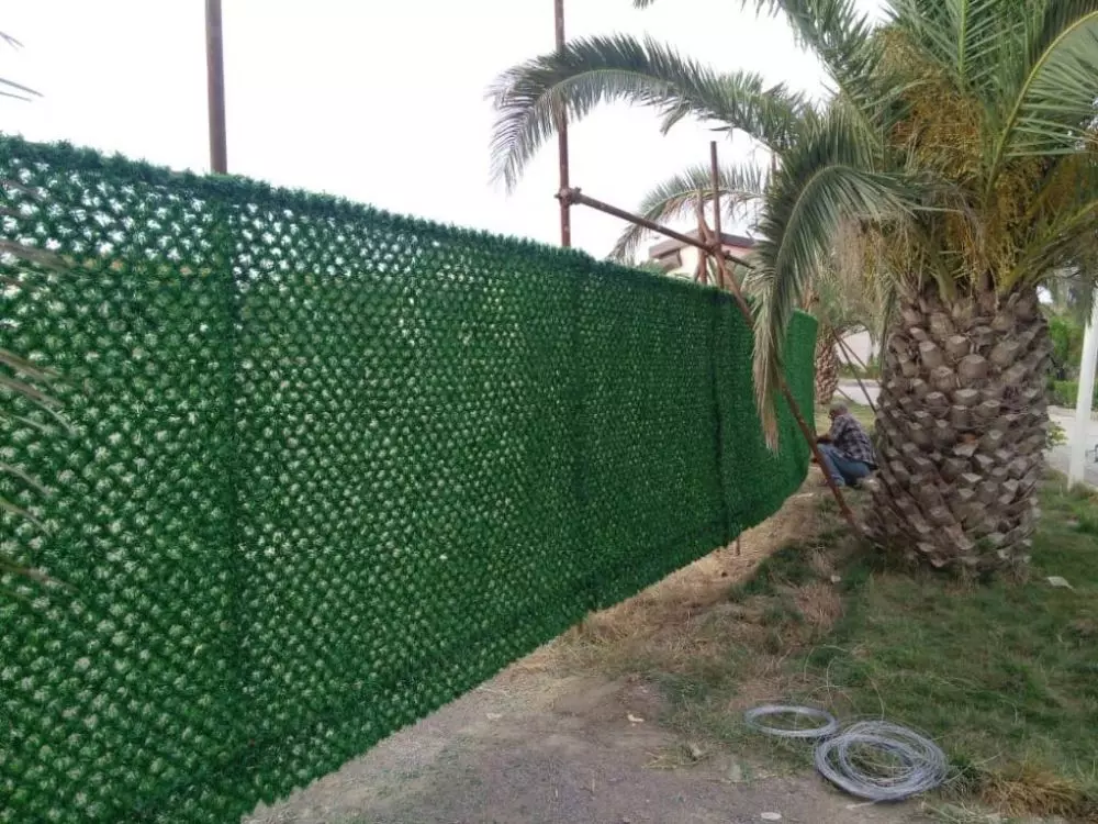 مزایای استفاده از فنس چمنی در شیراز